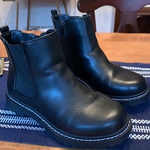 Torrid wide with boot